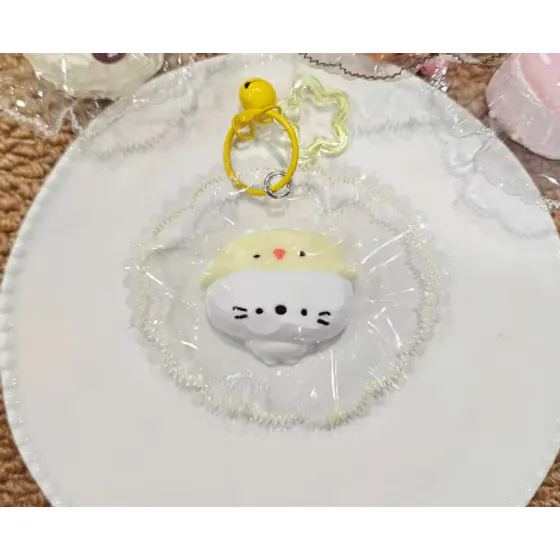 鸡仔帽小猫